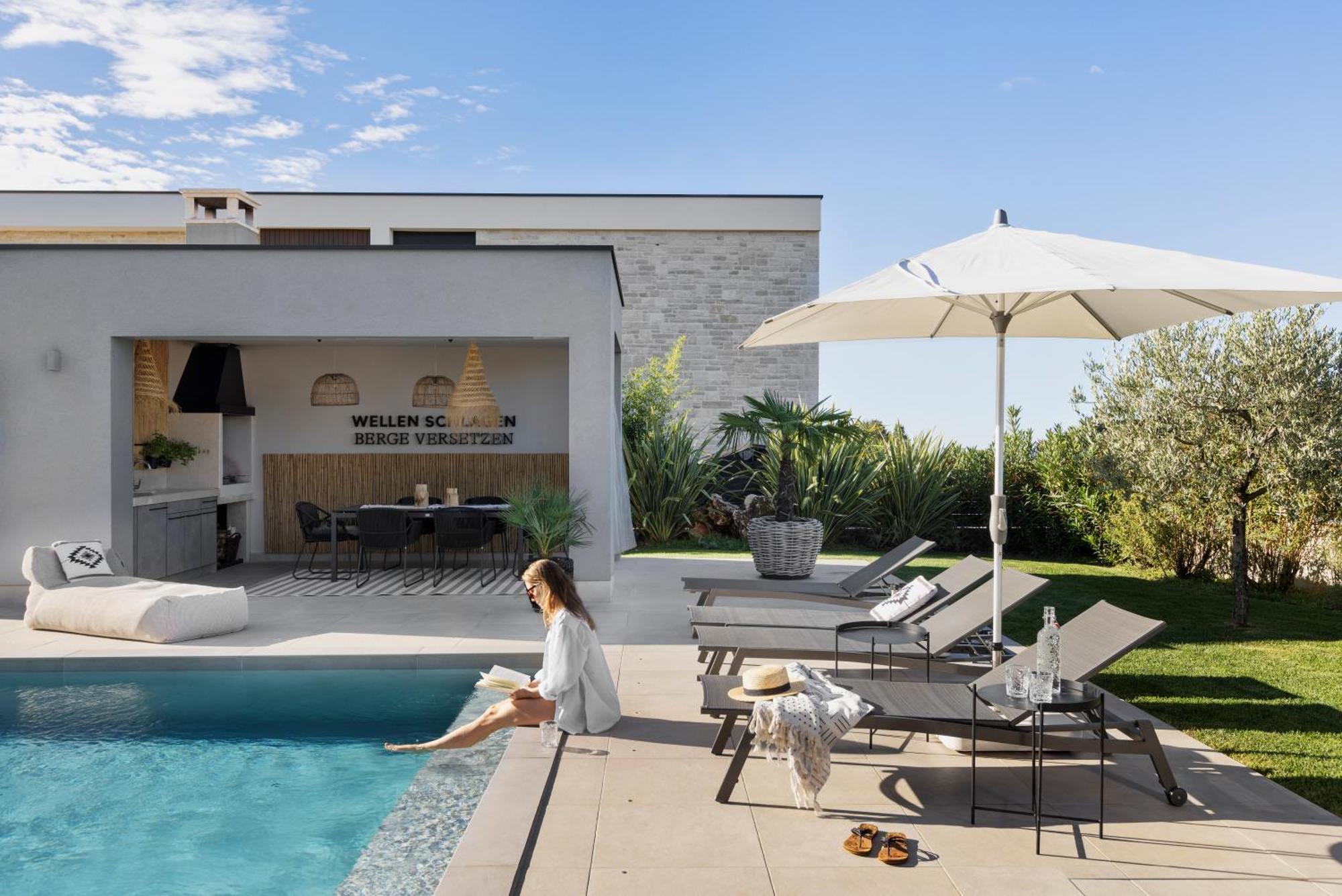 Villa Bewegte Berge Kaštelir Exteriér fotografie